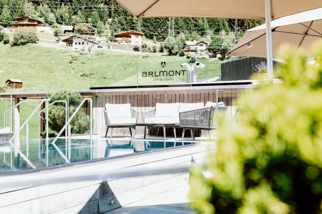 Hotel Arlmont 4 Stern Superior 장크트안톤암아를베르크 외부 사진